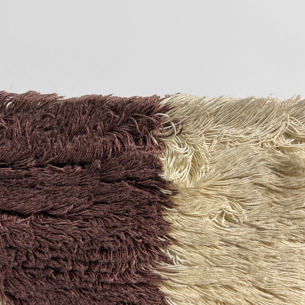 Tappeto a pelo medio in beige, rosso e marrone, 1970 ca.