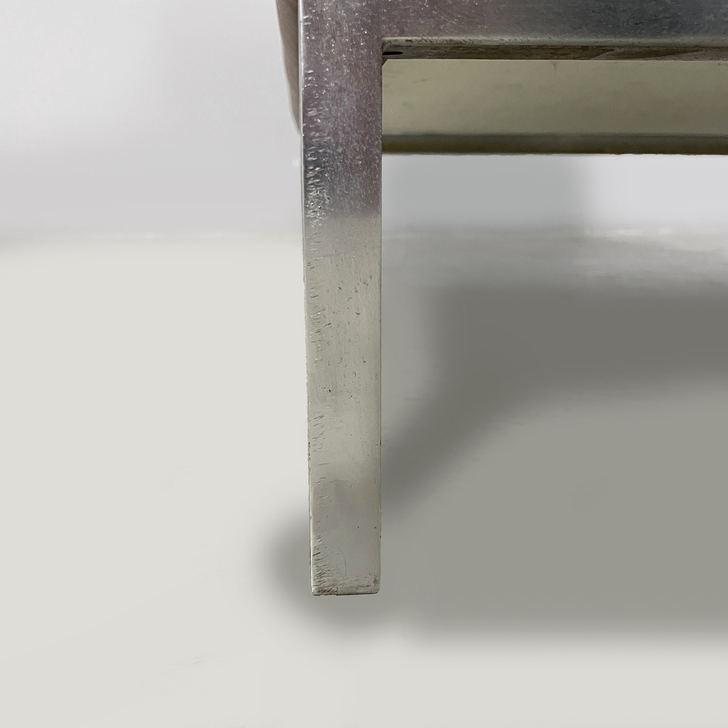 Poltrone in pelle di Florence Knoll per Knoll International, 1970 ca.