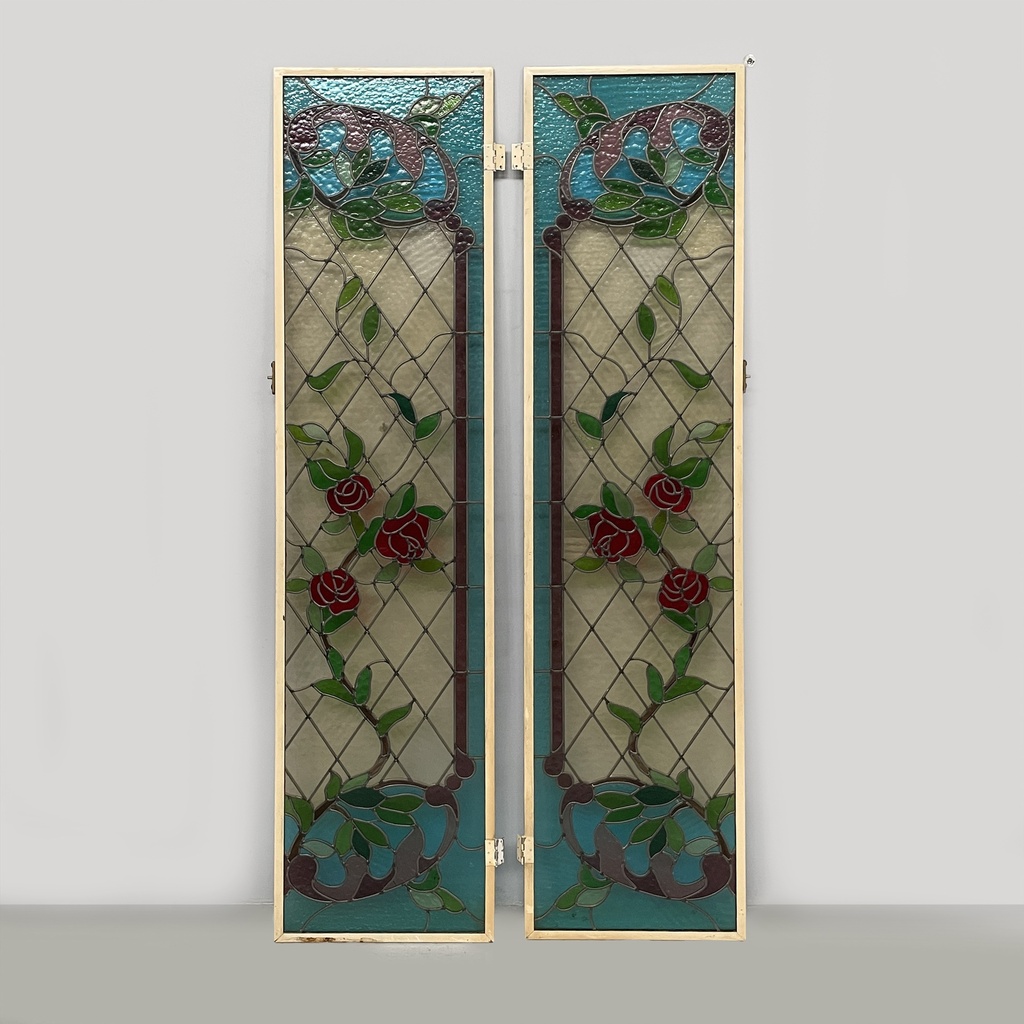 Vetrate artistiche rose, 1910 ca.