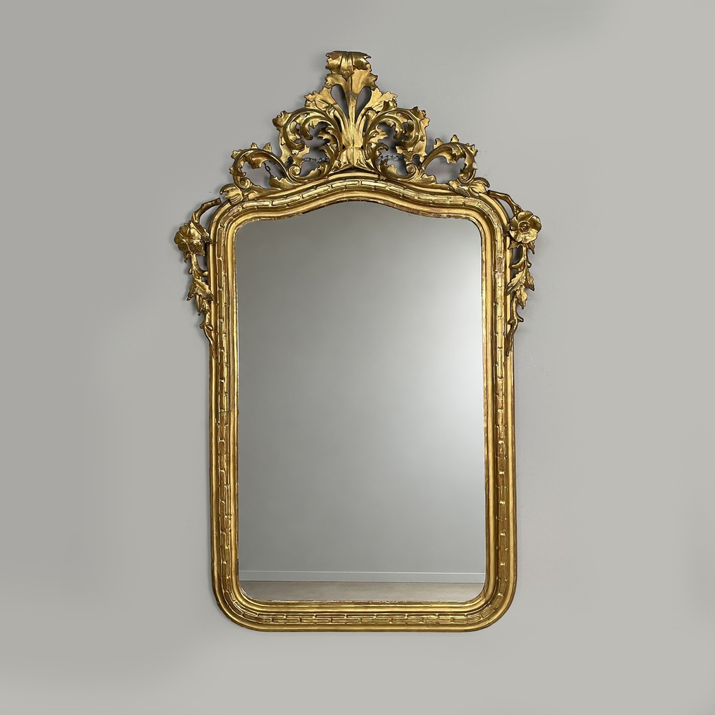 Specchiera da parete dorata, fine 1800 ca.