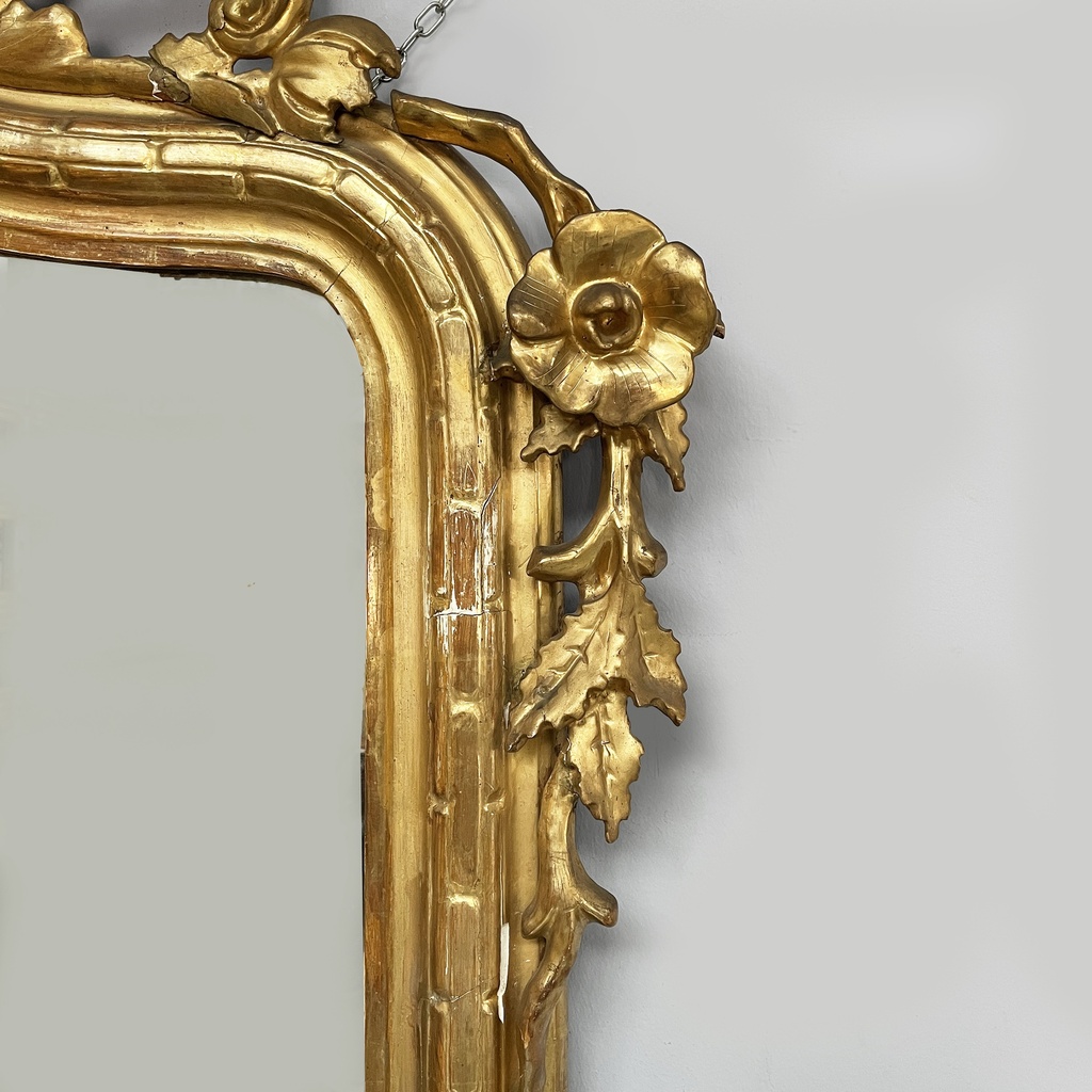 Specchiera da parete dorata, fine 1800 ca.