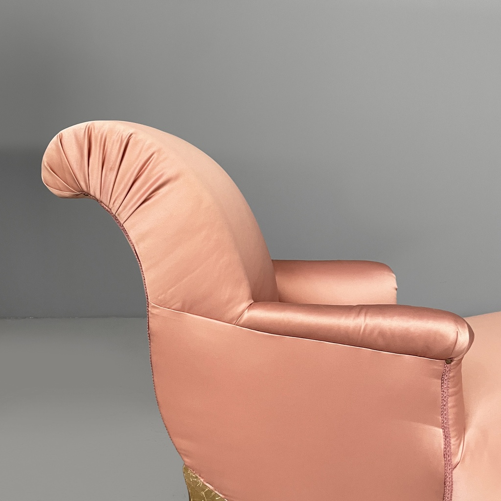 Chaise longue in raso rosa e legno dorato, 1800 ca.