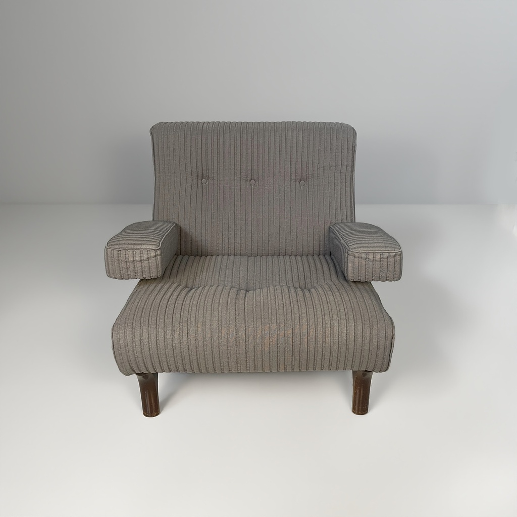 Poltrona e pouf di Eugenio Gerli per Tecno, 1960 ca.