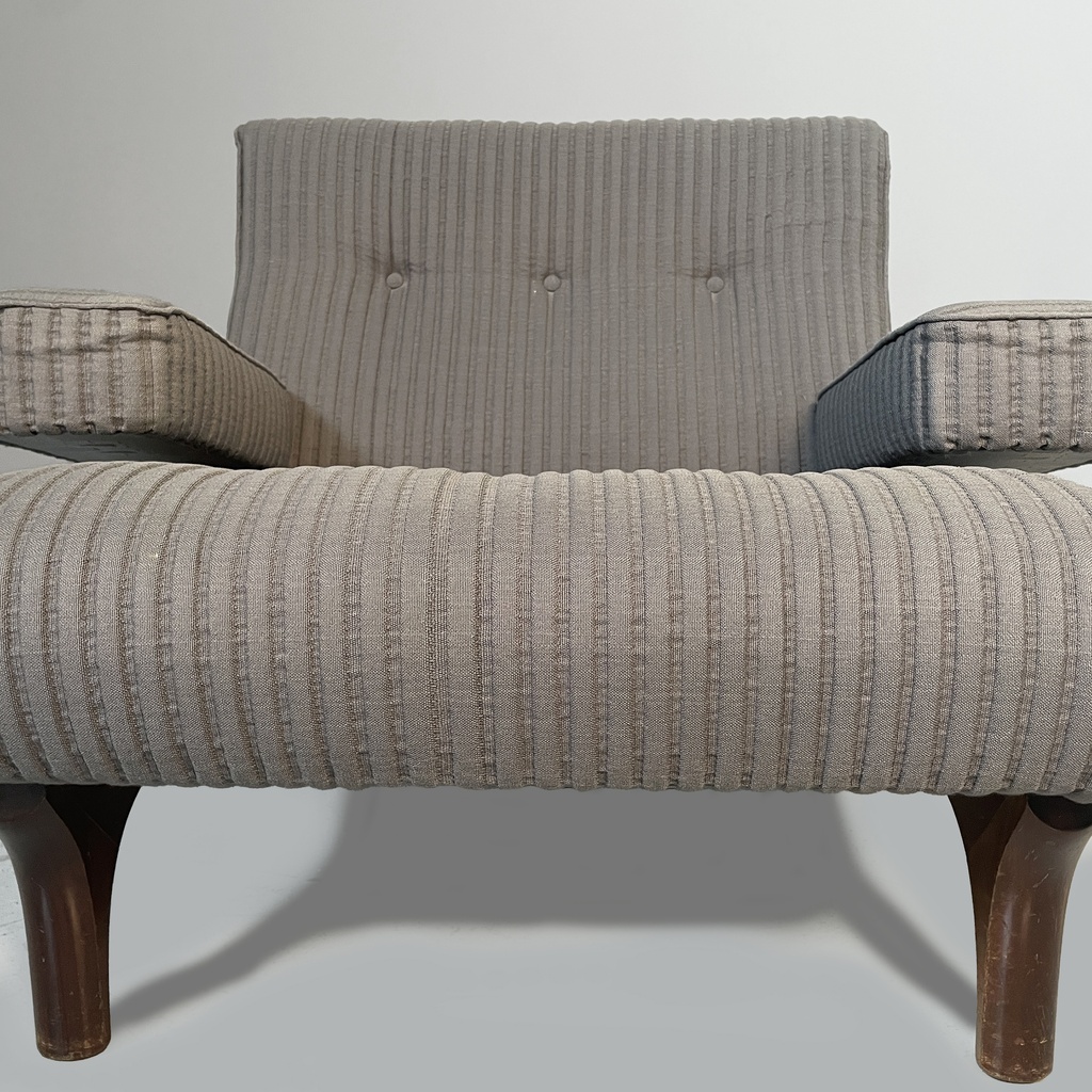 Poltrona e pouf di Eugenio Gerli per Tecno, 1960 ca.