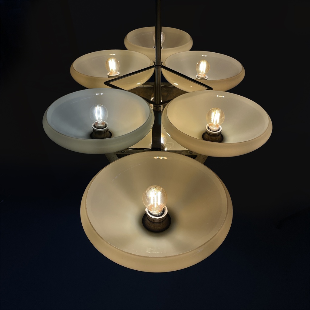 Lampadario in ottone e vetro, 1930 ca. 