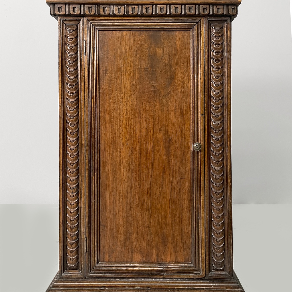 Comodino in legno, 1800 ca.