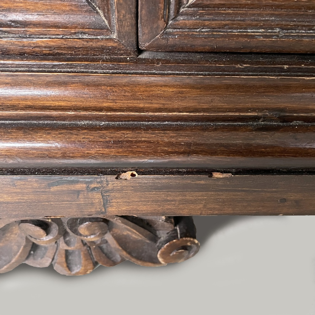 Comodino in legno, 1800 ca.