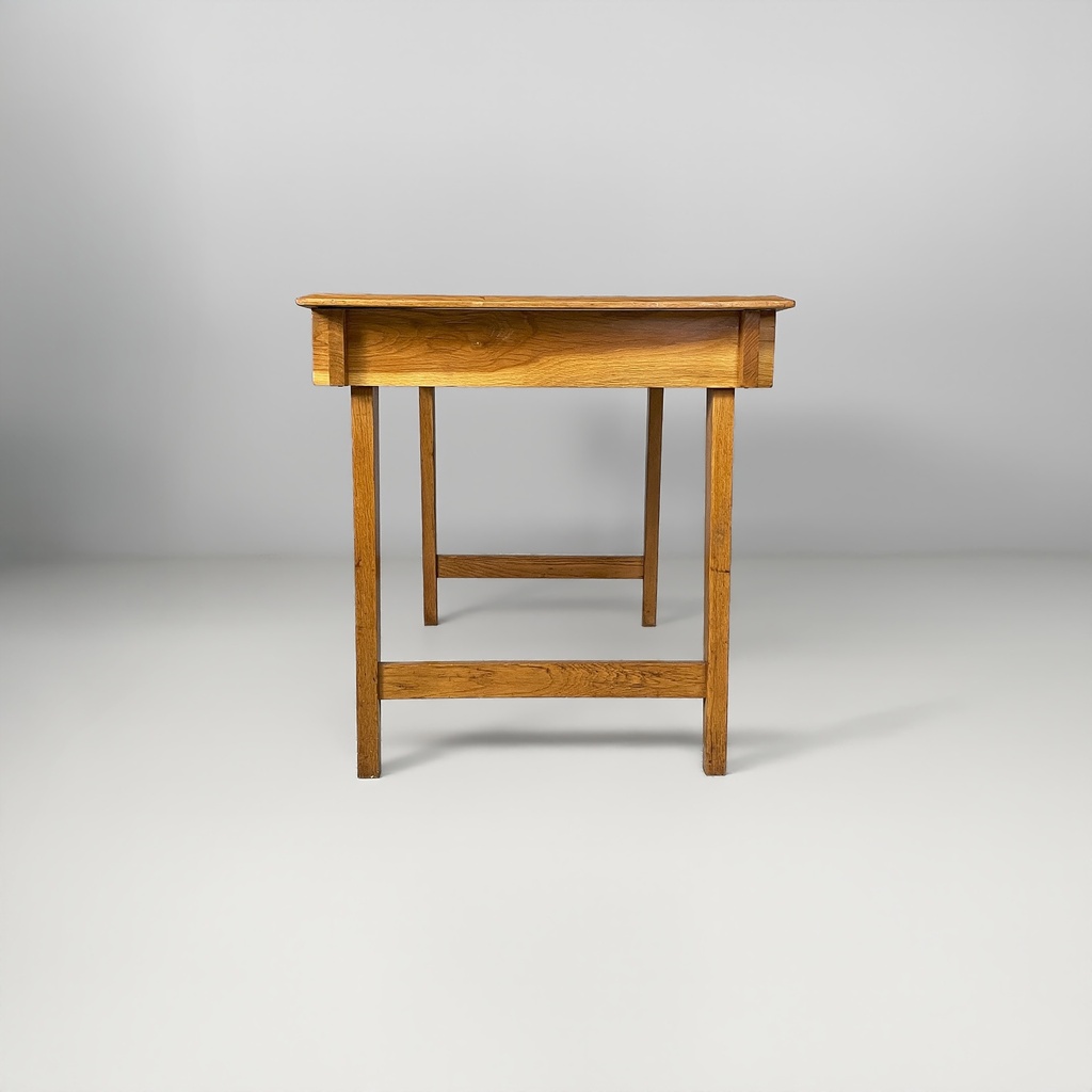 Scrivania in legno massello e formica blu, 1960 ca. 