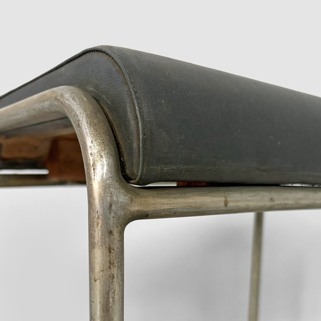 Sgabello in metallo e similpelle, 1930 ca. 