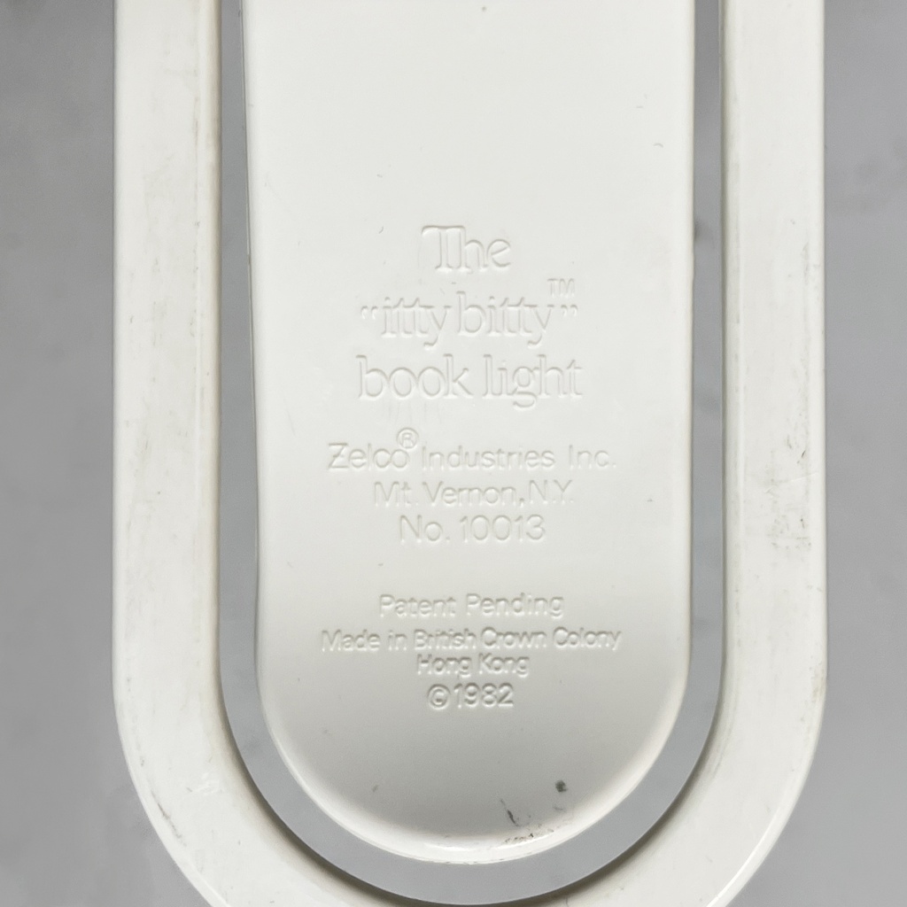 Lampada da lettura The Itty Bitty Book Light di Zelco Rare, 1990 ca.