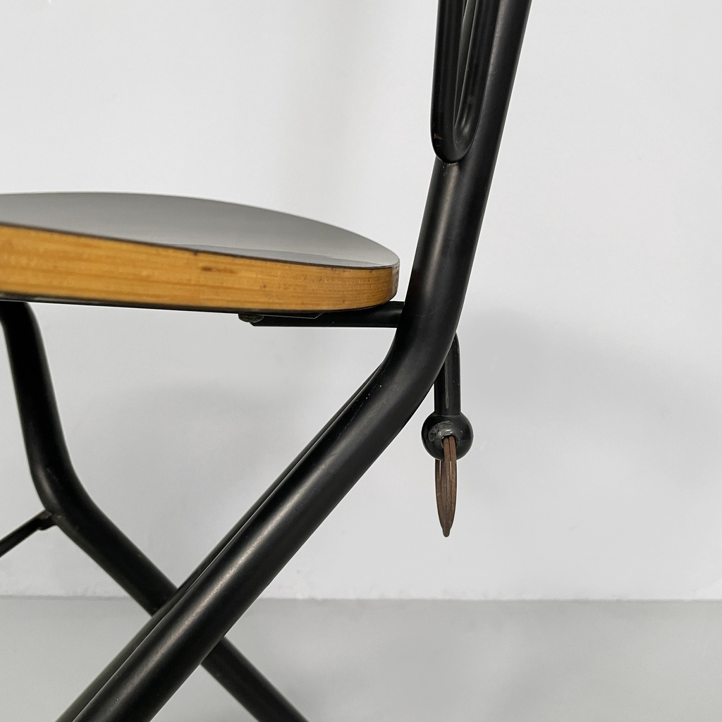 Sedia in legno e metallo nero, 1980 ca.