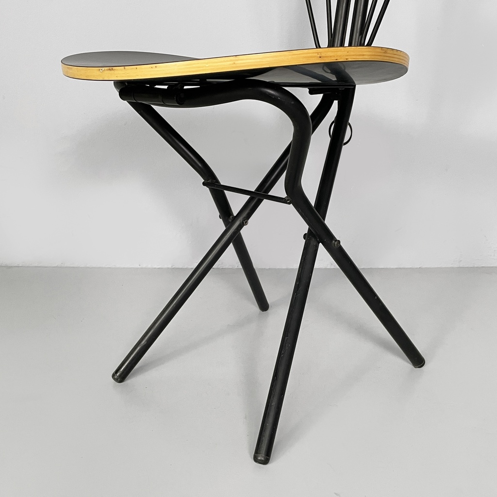Sedia in legno e metallo nero, 1980 ca.