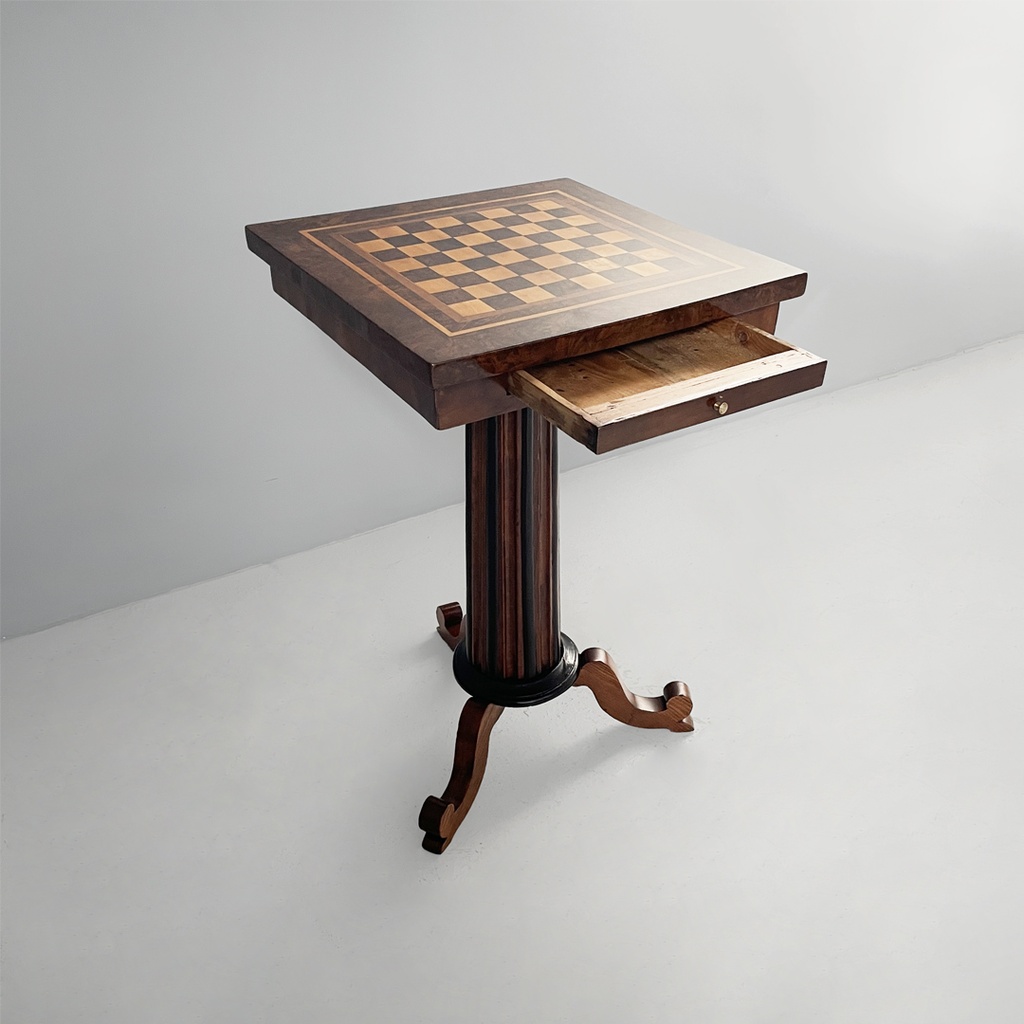 Tavolo scacchiera in legno, 1930 ca. 