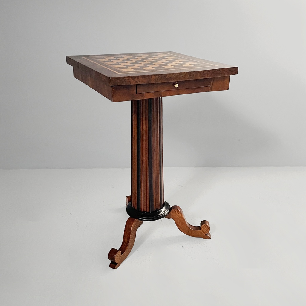 Tavolo scacchiera in legno, 1930 ca. 