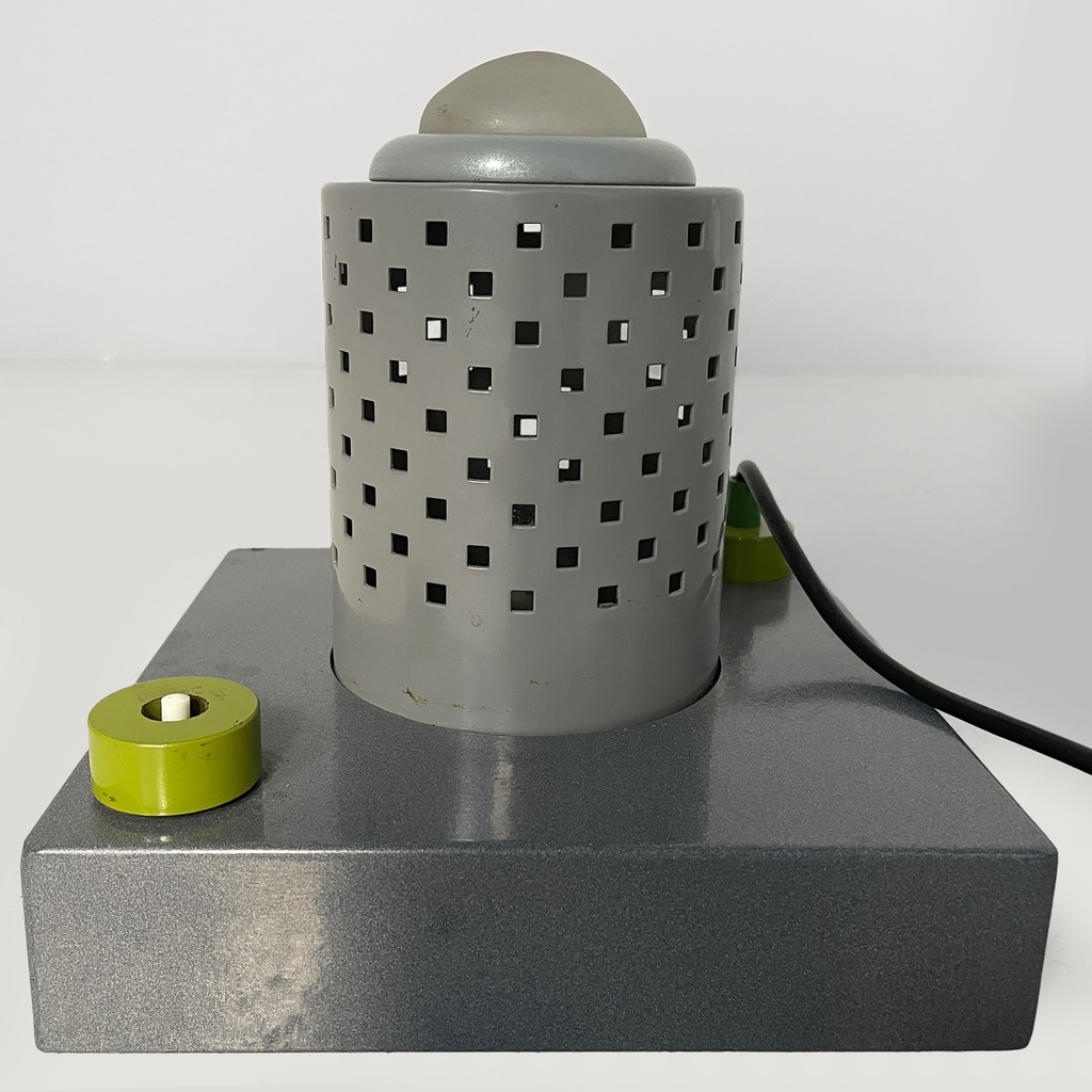 Lampada da tavolo Dieci Spargi di Matteo Thun e Andrea Lera per Bieffeplast, 1980 ca. 