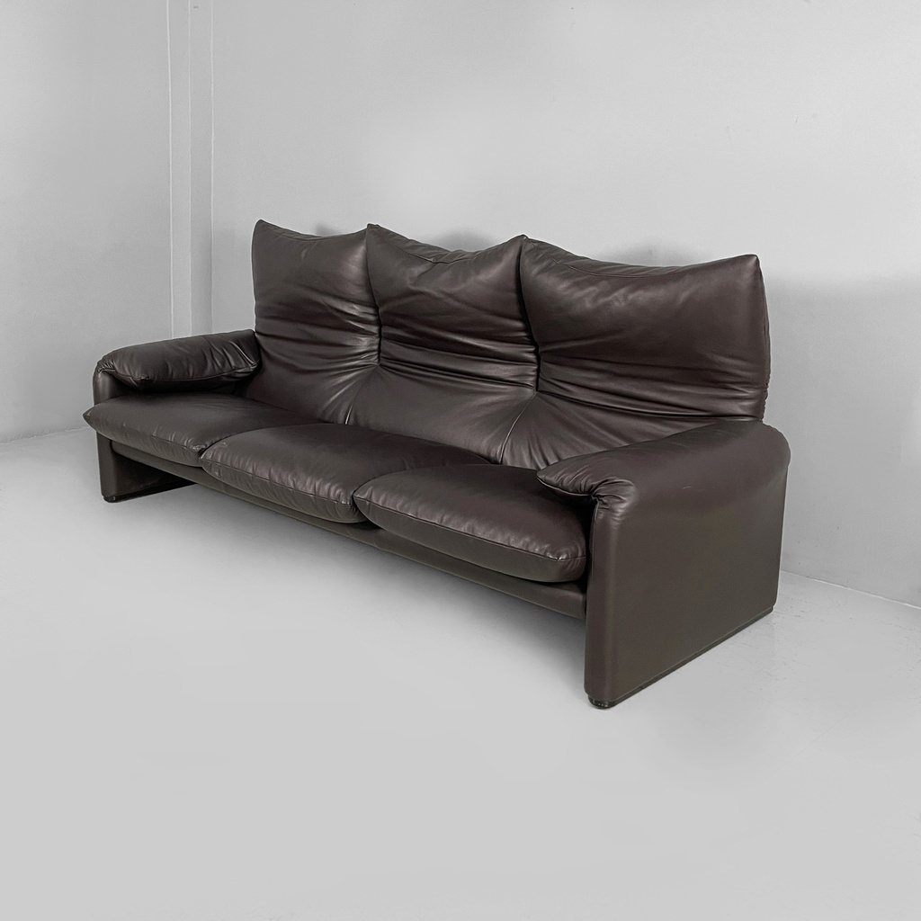 Divano Maralunga di Vico Magistretti per Cassina, 2000 ca.