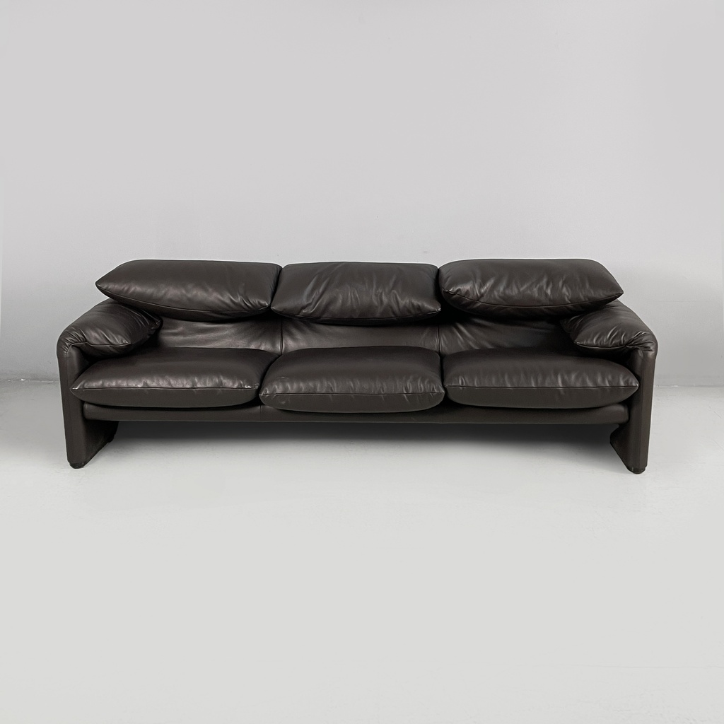 Divano Maralunga di Vico Magistretti per Cassina, 2000 ca.