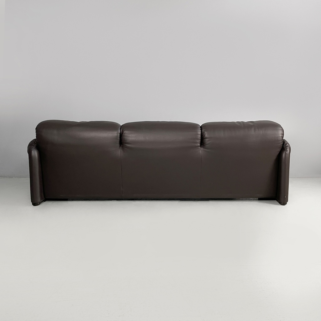 Divano Maralunga di Vico Magistretti per Cassina, 2000 ca.