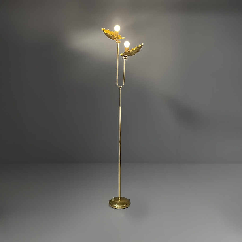 Lampada da terra in ottone, 1960 ca.