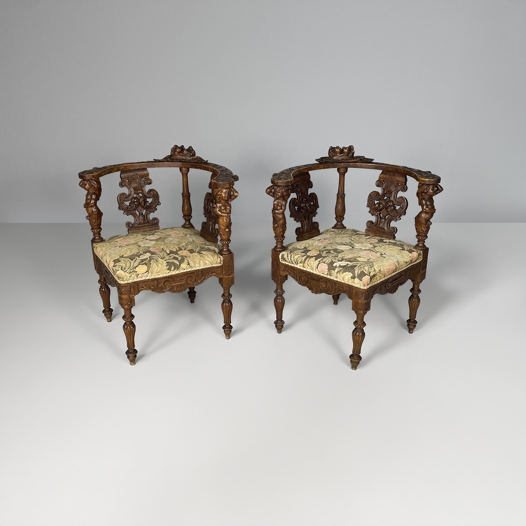 Poltrone in legno e tessuto floreale, fine 1800 ca.