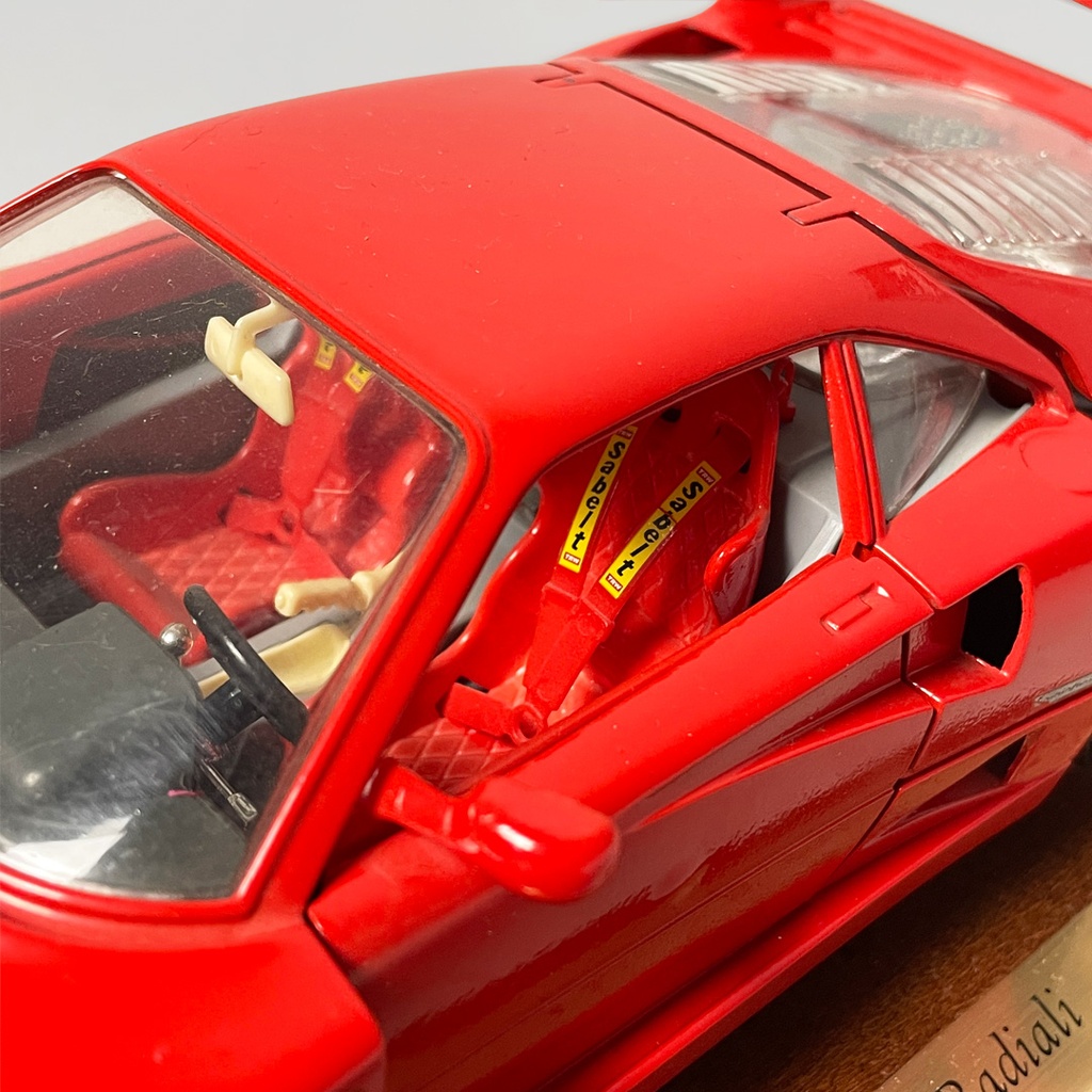 Quadro con modellino Ferrari, 1988