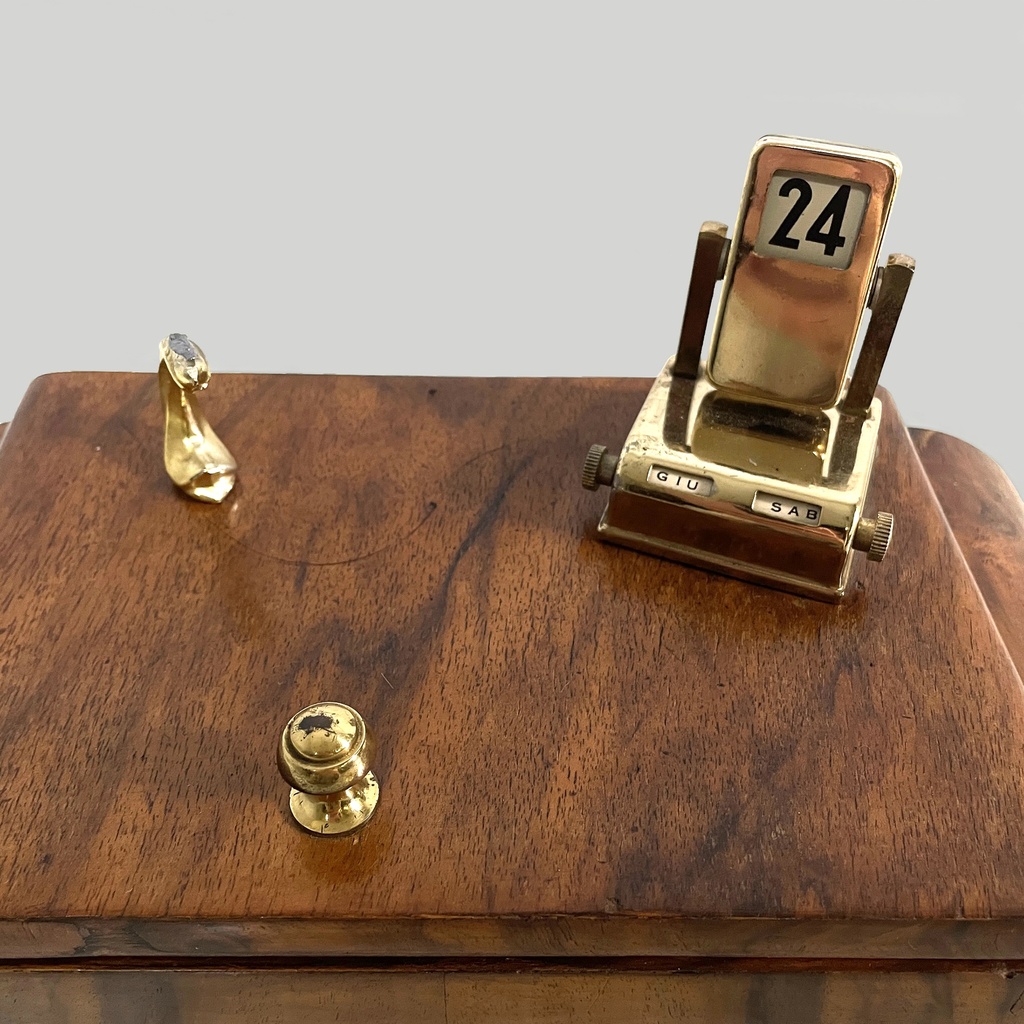 Scatola in legno con calendario, 1930 ca.