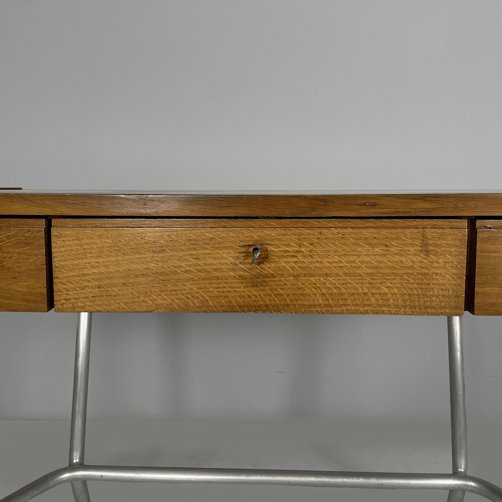 Scrivania in legno e acciaio, 1940 ca.
