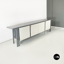 Sideboard in legno grigio e bianco, 1980 ca. 