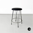 Sgabello in similpelle nera e acciaio cromato, 1970 ca.