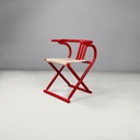 Sedia a pozzetto pieghevole in legno rosso, 1980 ca.