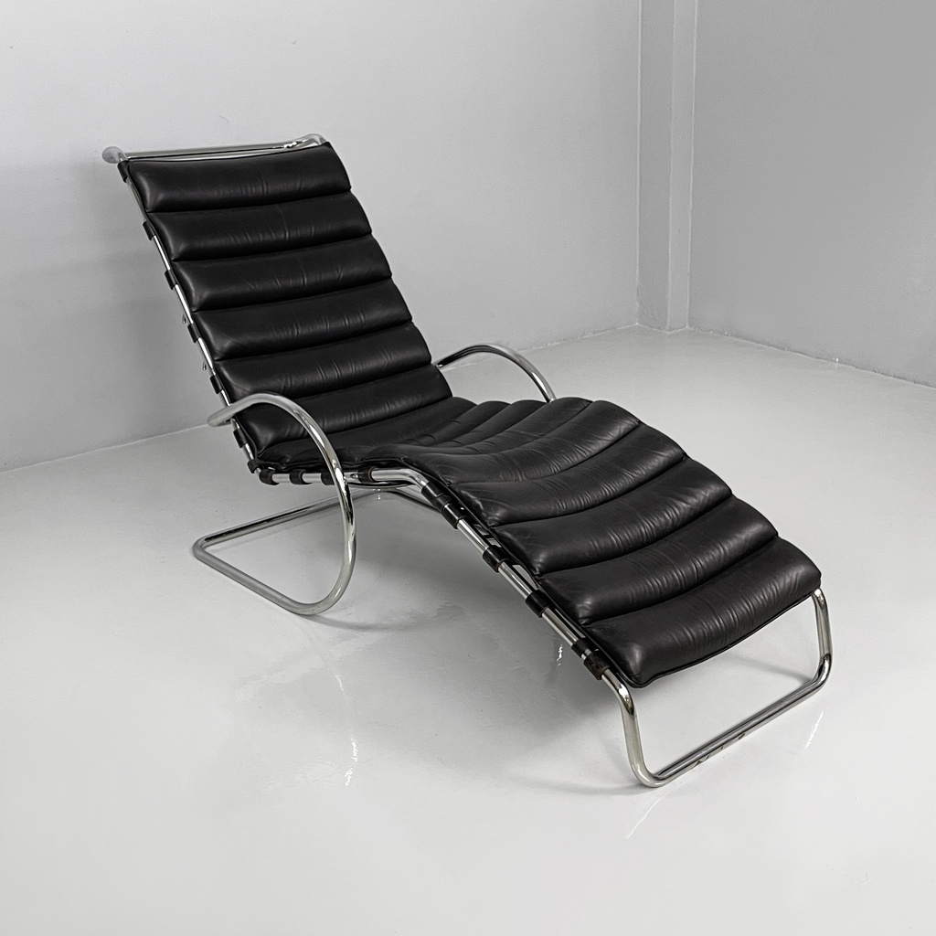 Chaise longue di Mies Van Der Rohe per Knoll, 1970 ca.