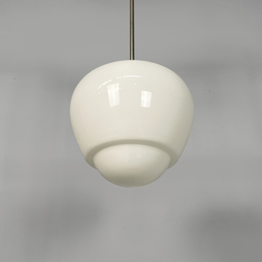 Lampadario in vetro opalino, 1970 ca.
