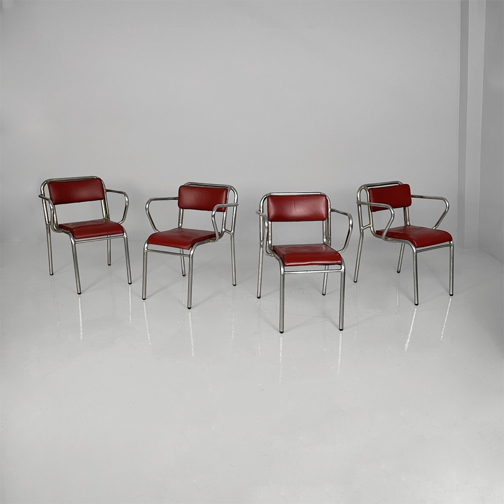 Sedie in metallo e sky rosso, 1930 ca.