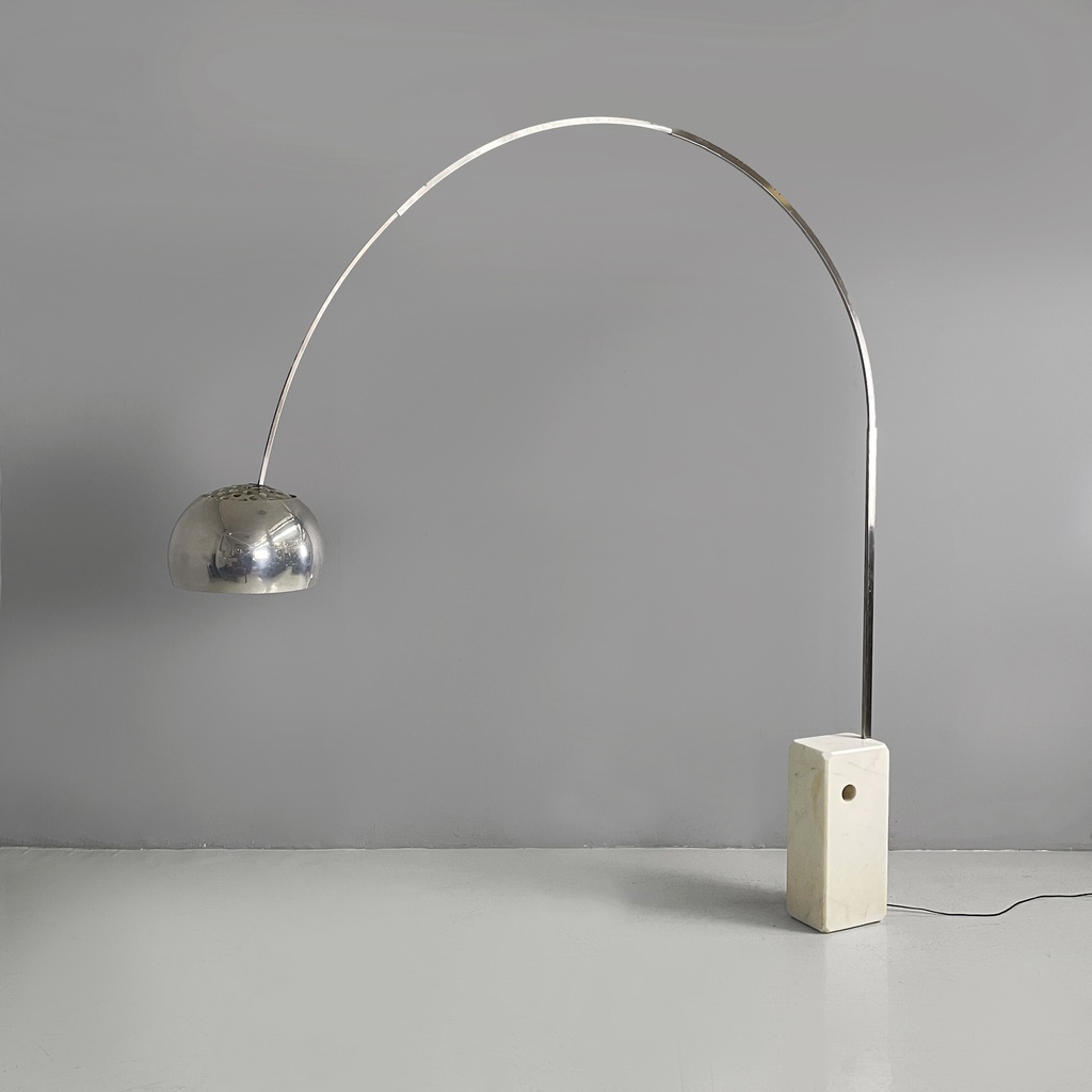 Lampada da terra Arco di Achille e Pier Giacomo Castiglioni per Flos, 1960 ca.