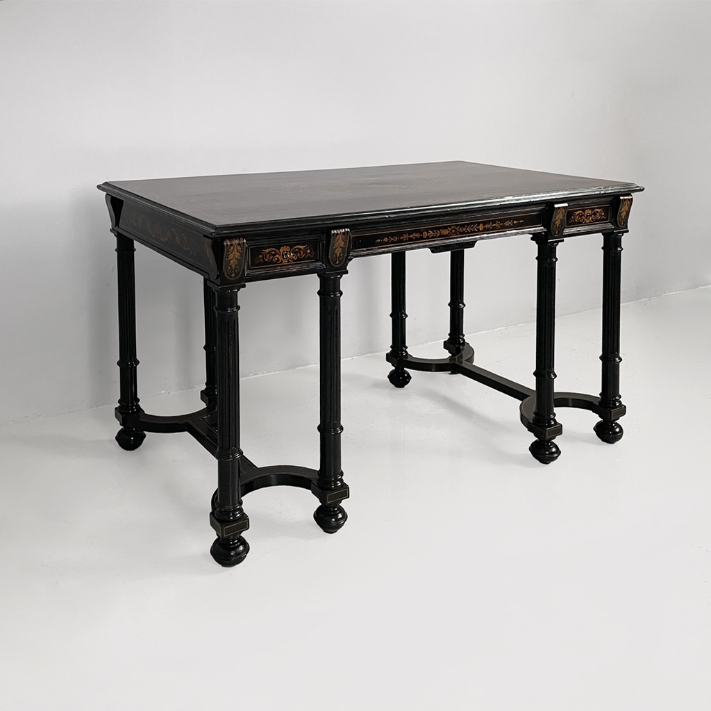 Scrivania in legno intarsiato, metà 1800 ca.