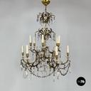 Lampadario a gocce in vetro e ottone, 1900-1950 ca.