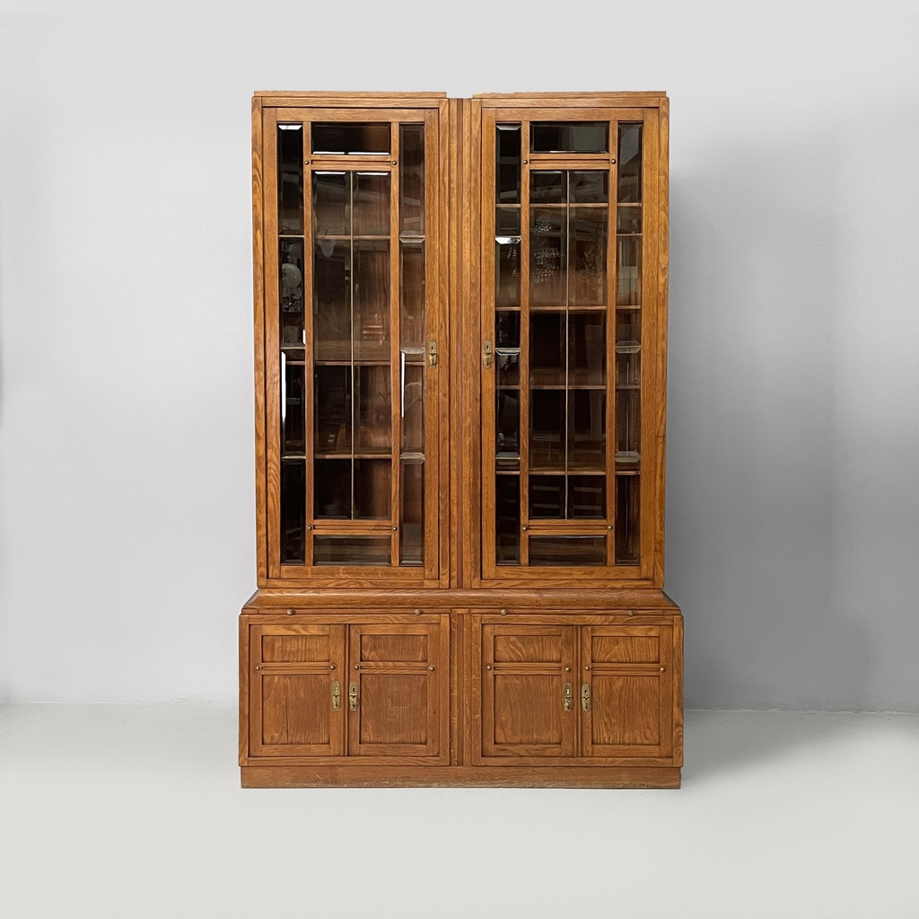 Credenza in legno e vetro, 1920 ca.