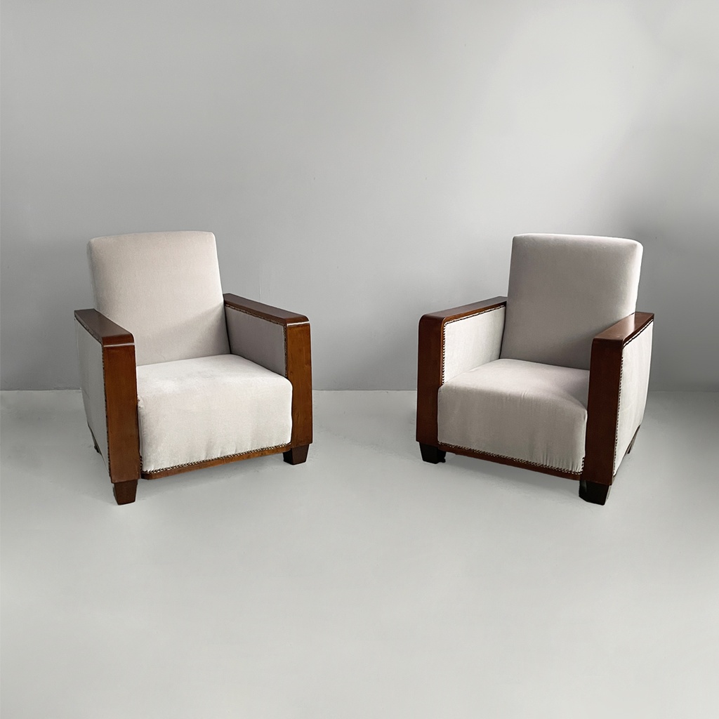 Poltrone in legno e velluto grigio, 1930 ca. 
