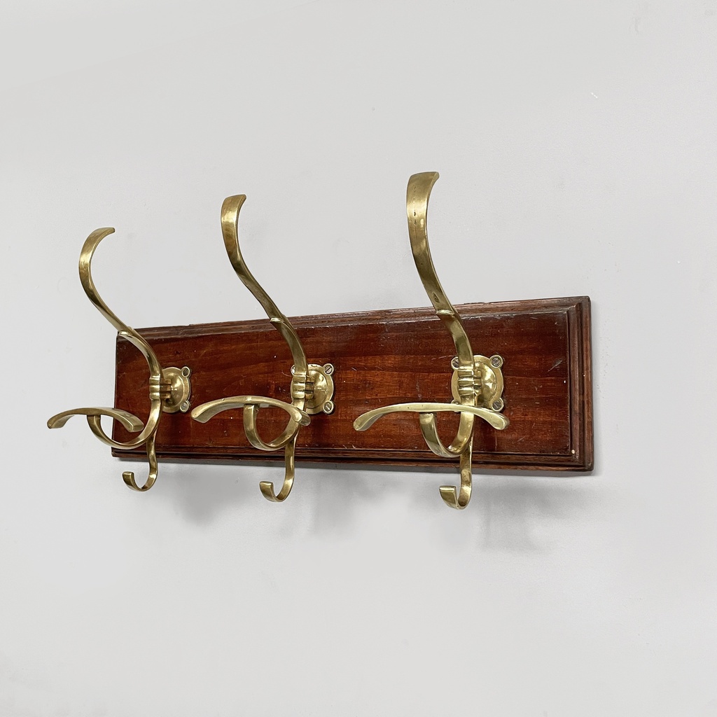 Appendiabiti da parete in legno e ottone, 1920 ca.