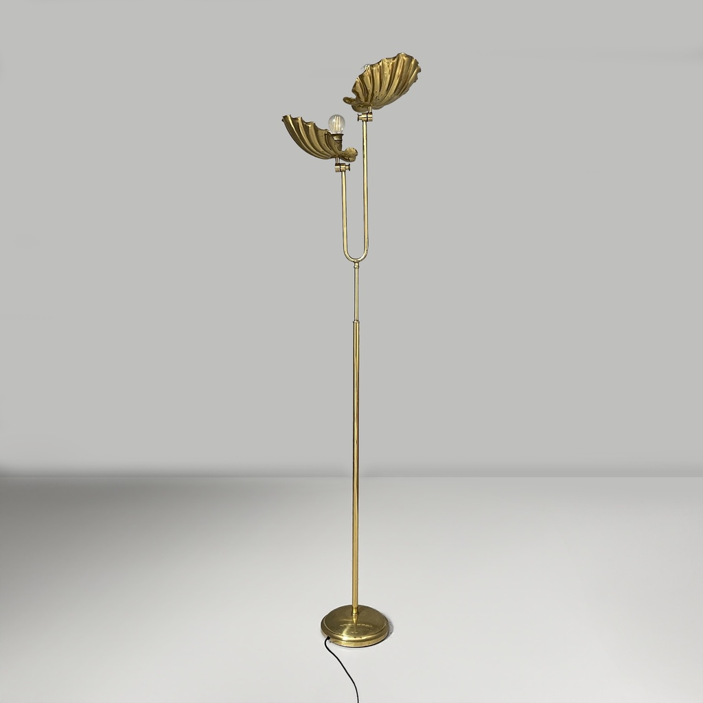 Lampada da terra in ottone, 1970 ca.