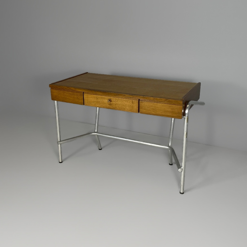 Scrivania in legno e acciaio, 1940 ca.