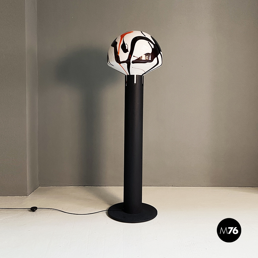 Lampada da terra in metallo nero e vetro di Murano, 1970 ca. 