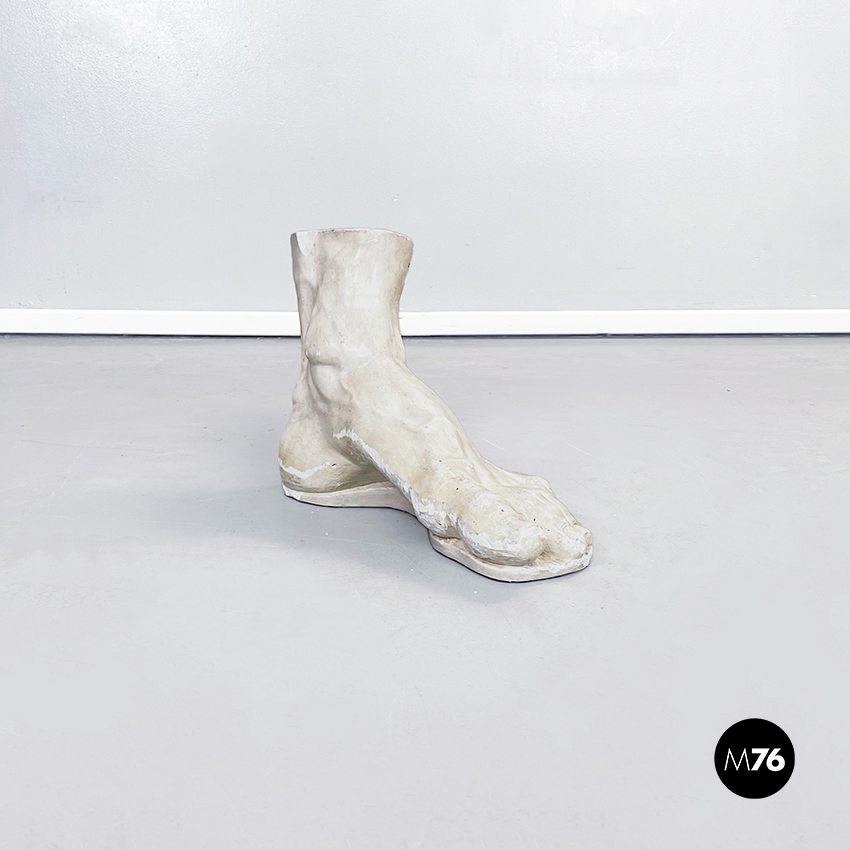 Scultura di piede in gesso, 1990 ca.