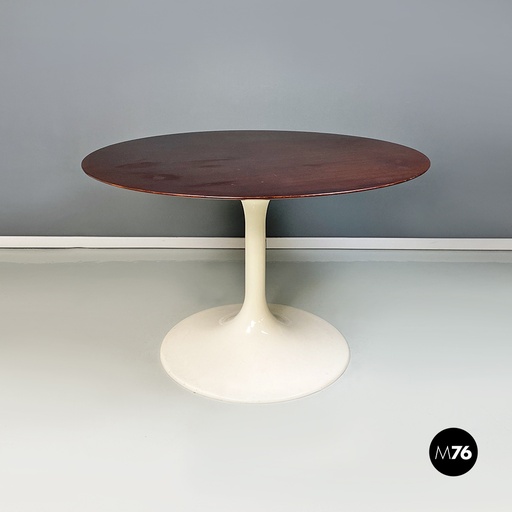 [2320003298] Tavolo da pranzo in legno e plastica bianca, 1970 ca. 