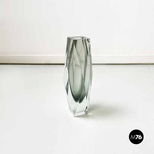 [2320003341] Vaso in vetro di Murano grigio, 1970 ca. 