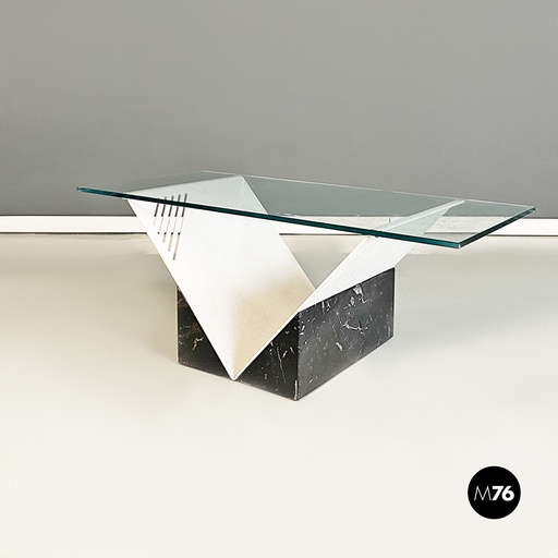 [2320003457] Tavolo da caffè in marmo marquinia, vetro e metallo, 1980 ca. 