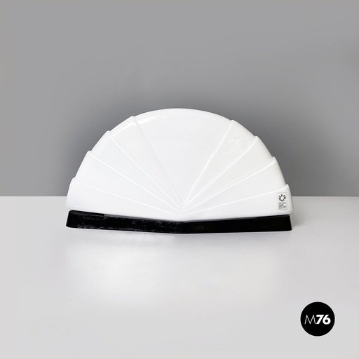 [2320003551] Lampada da tavolo Flores di Paolo Nava per Leucos, 1970 ca. 