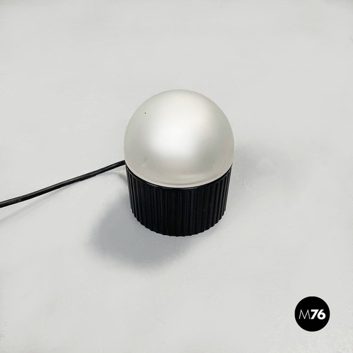 [2220002174] Lampada da tavolo Bulbo di Raul Barbieri e Giorgio Marianelli per Tronconi,  1980 ca.