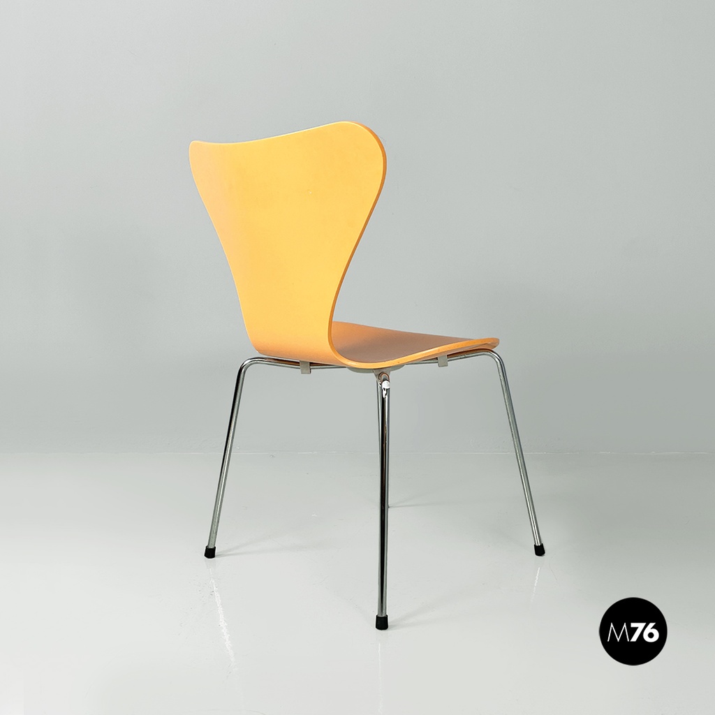 Sedie serie 7 di Arne Jacobsen per Fritz Hansen, 1999