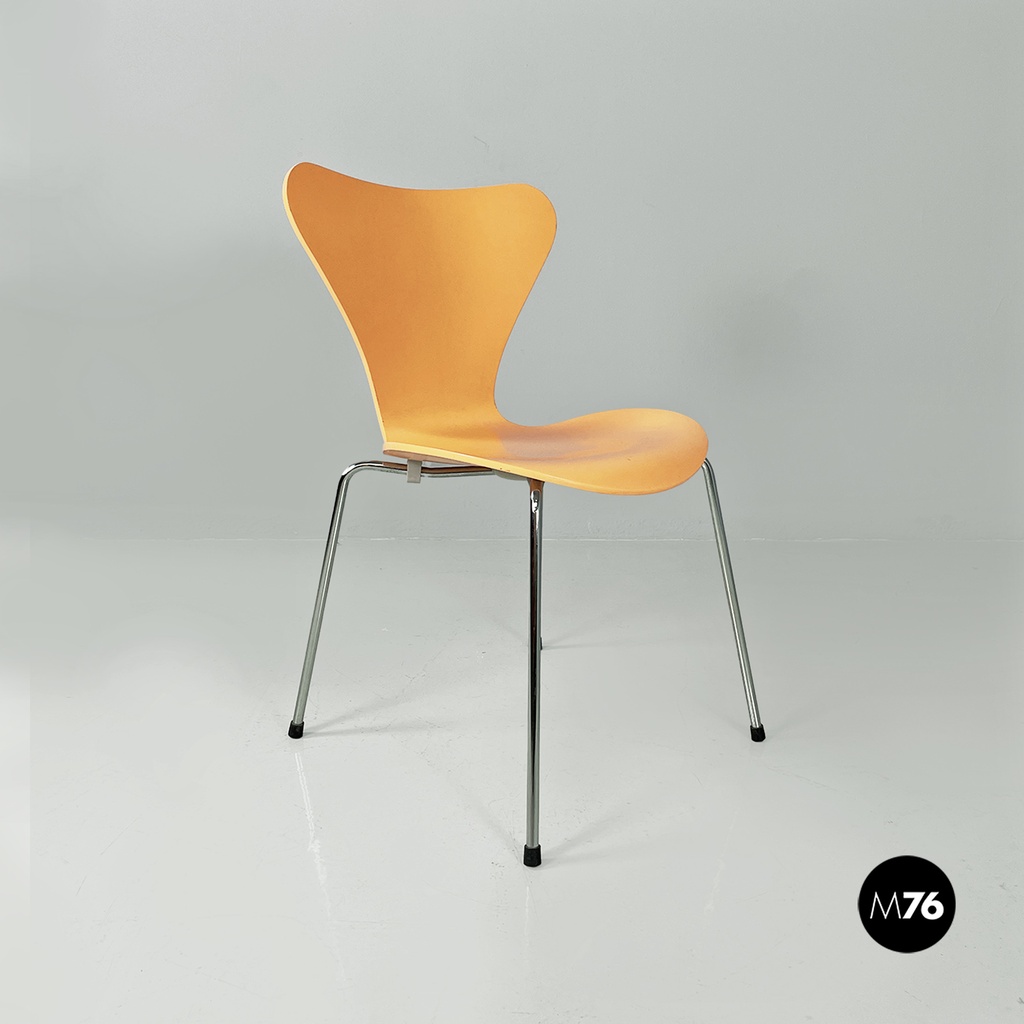 Sedie serie 7 di Arne Jacobsen per Fritz Hansen, 1999
